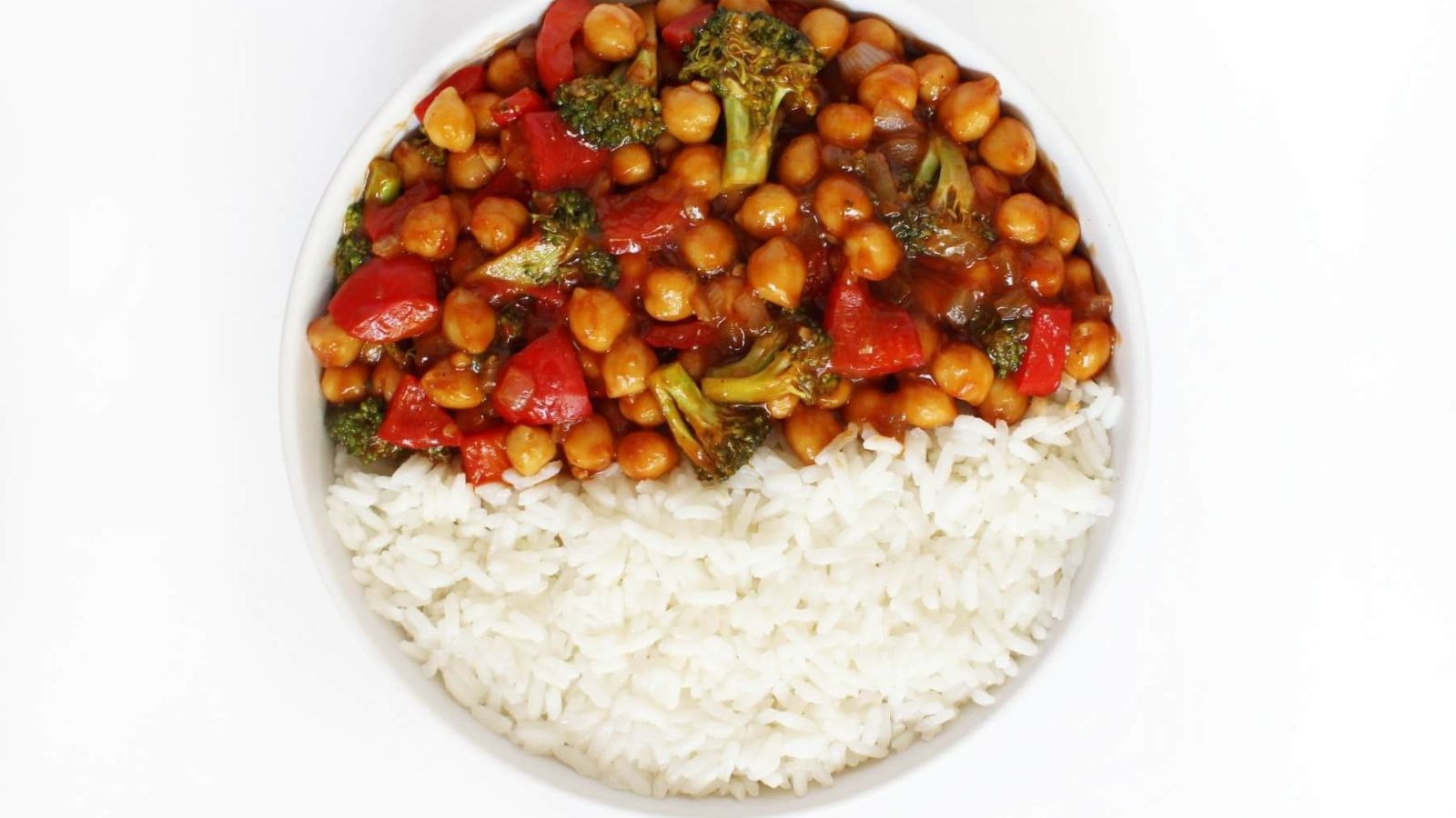 Rice with chickpeas on a plate.