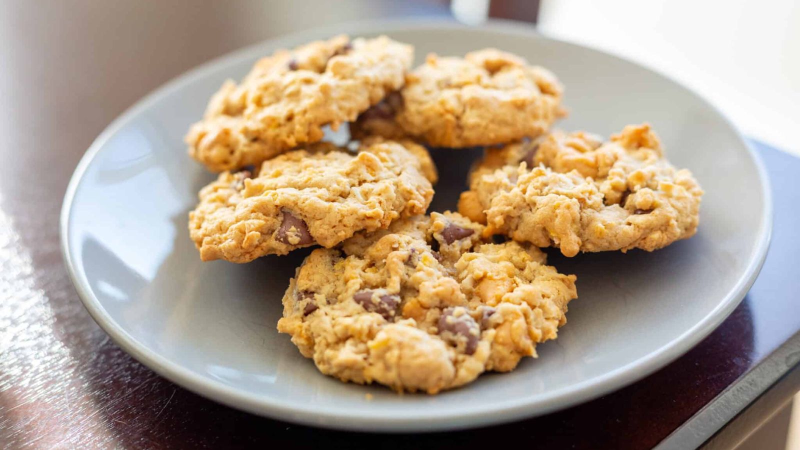 Ranger cookies on a plate.