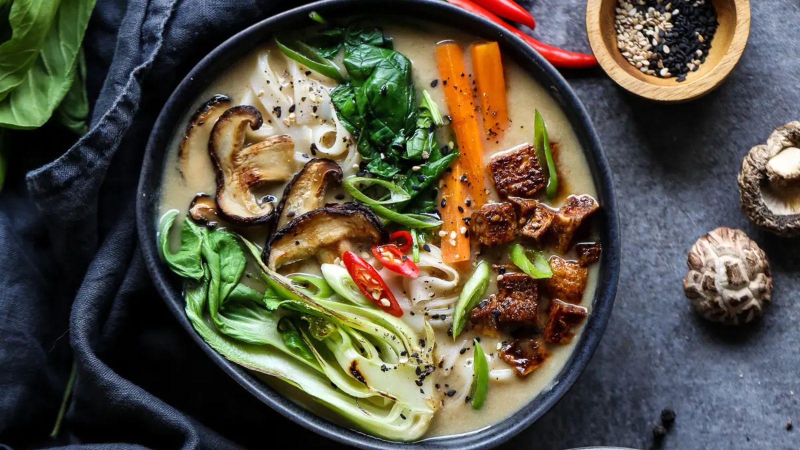 Ramen in a bowl.
