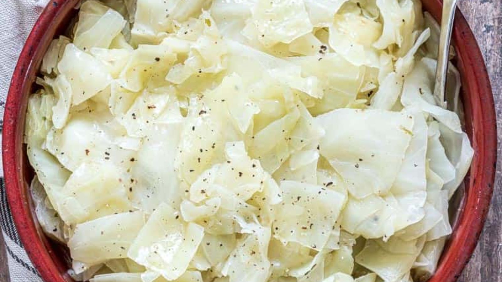 Buttered cabbage in a bowl.