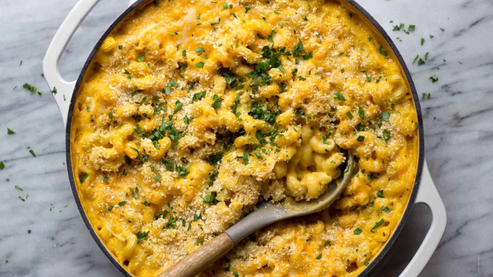 Mac and cheese in a pot.