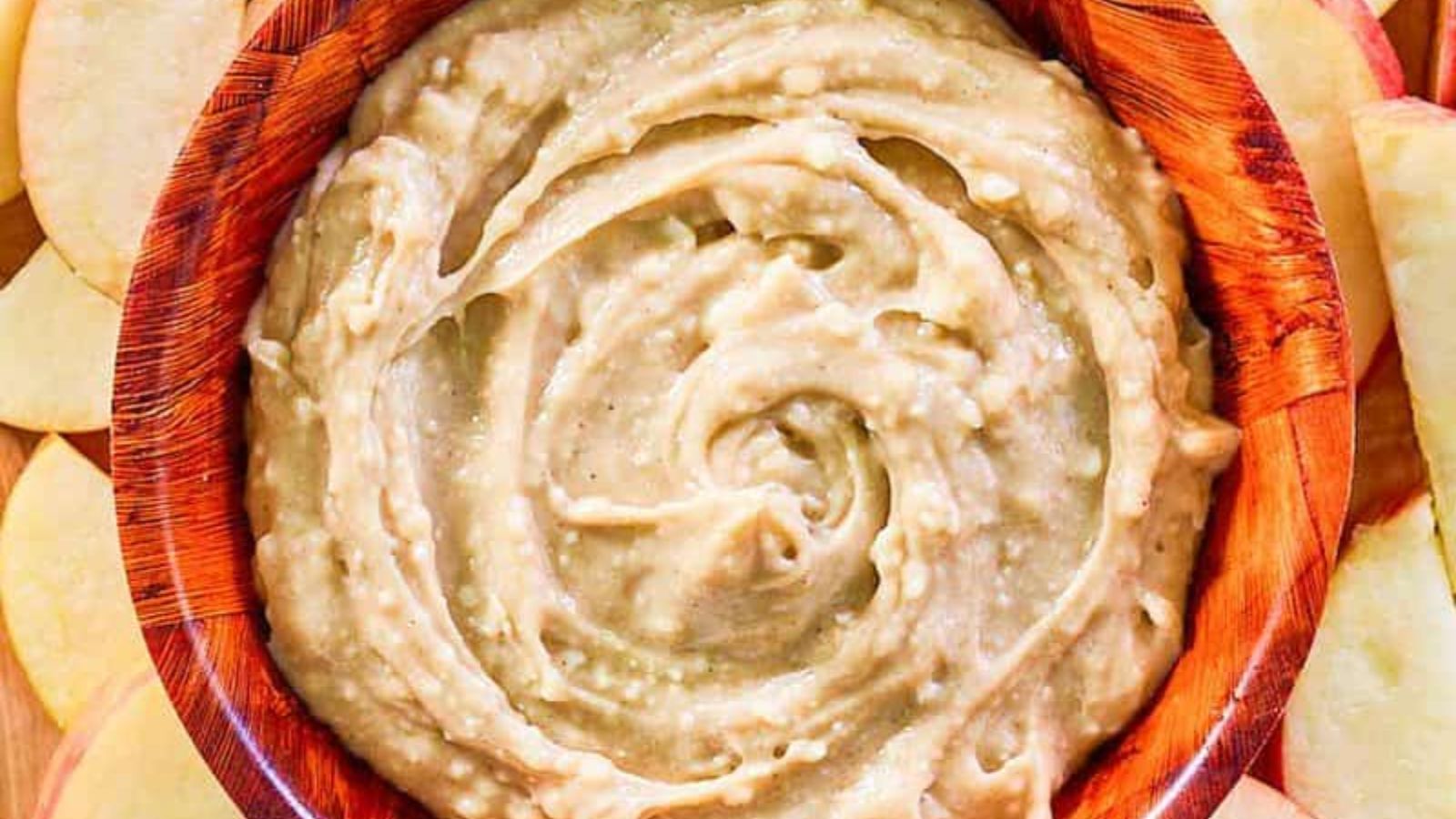 Apple dip in a bowl.
