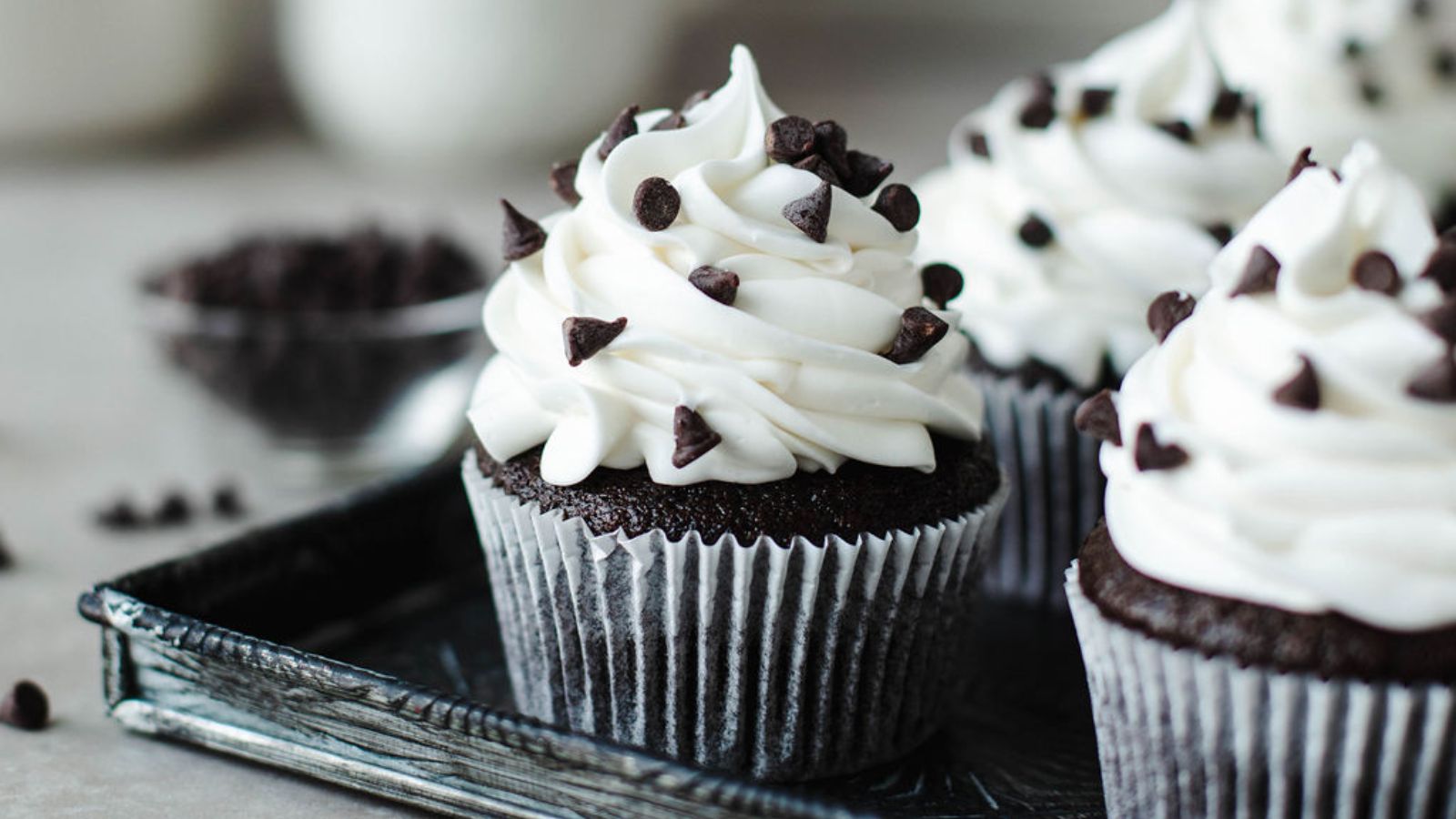 Chocolate mayonnaise cupcakes with frosting.