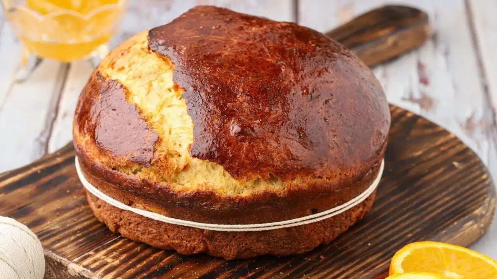 Close up shot of fogatsa.