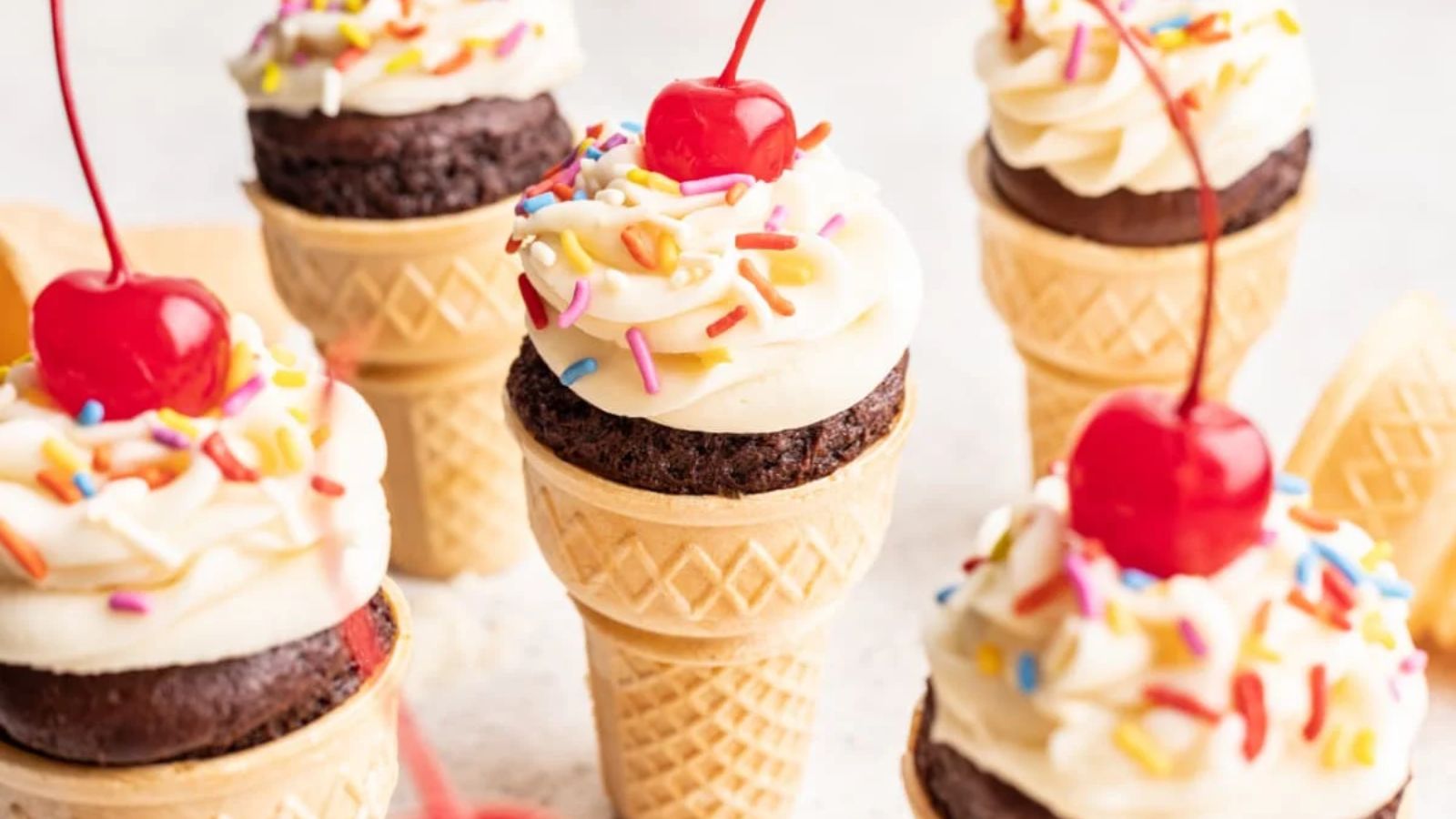 Cupcakes in ice cream cones.