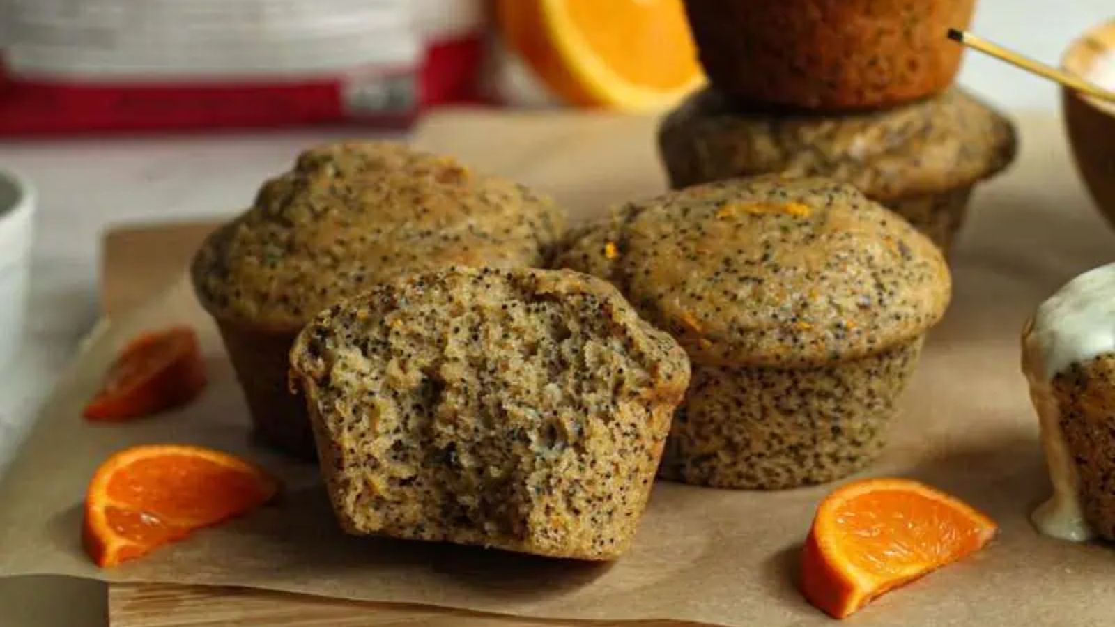 Poppyseed muffins with orange.