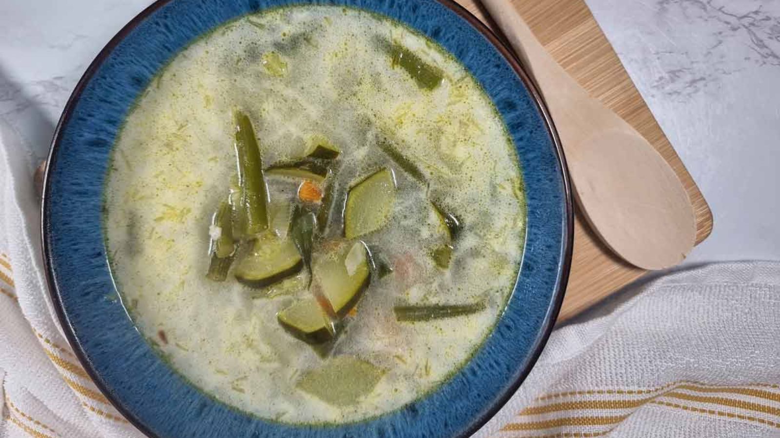 Green beans soup in a bowl.