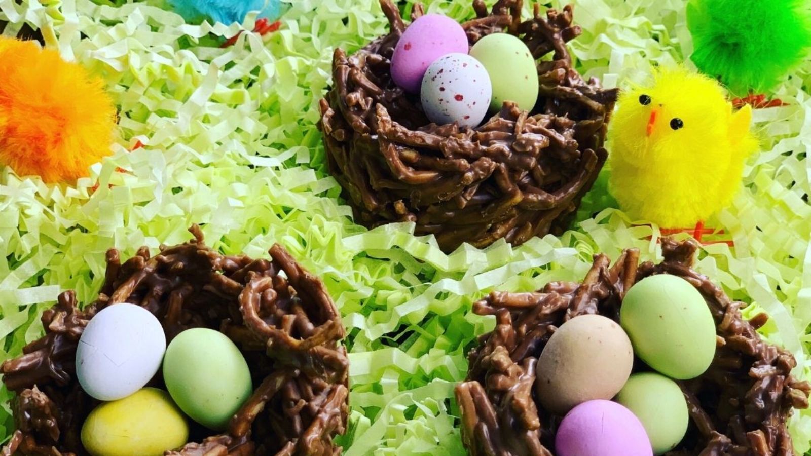 Birds nest cookie with eggs on top.