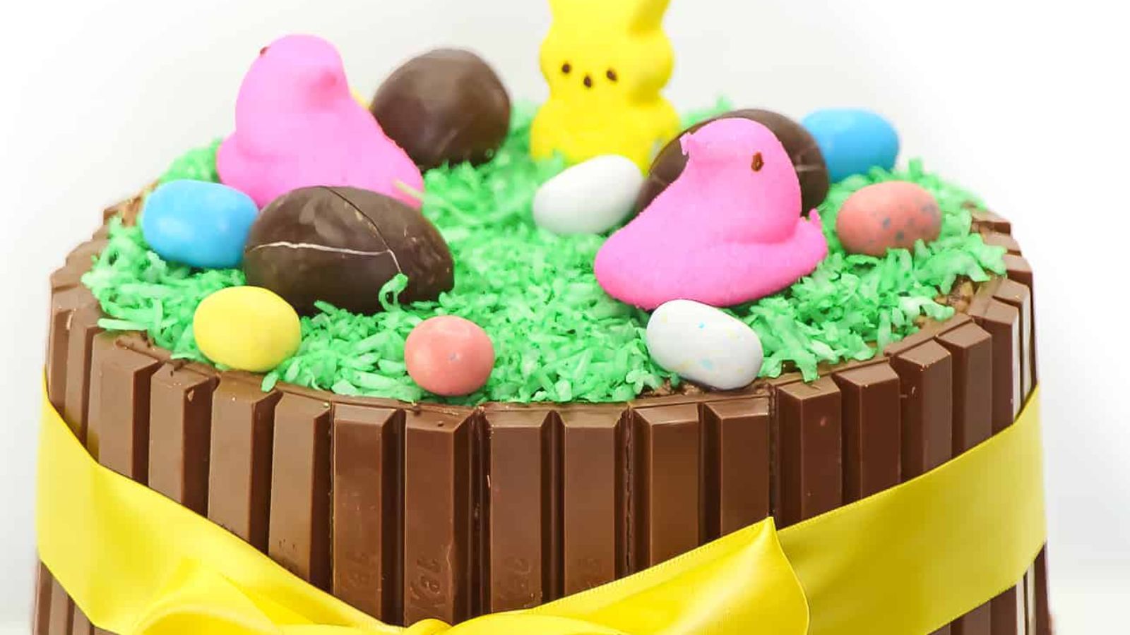 Close up shot of kitkat cake.