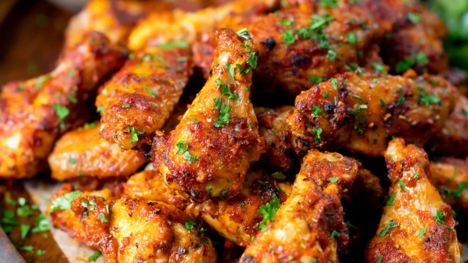 Chicken wings close up.