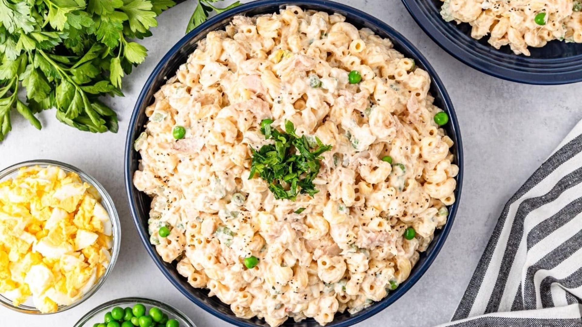A bowl od macaroni salad.