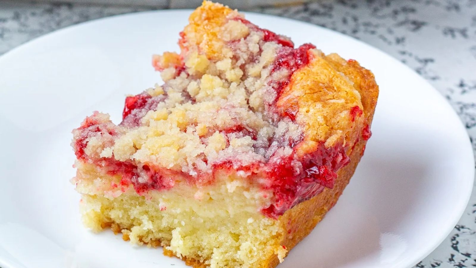 A slice of cream cheese cake.