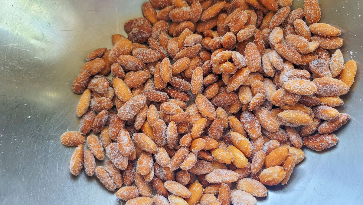 Almonds after tossing them in the spices.